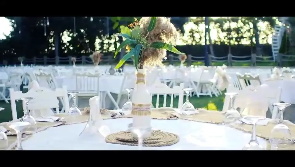 Garden Salon · Açık Hava Davet Atmosferi video görüntüsü