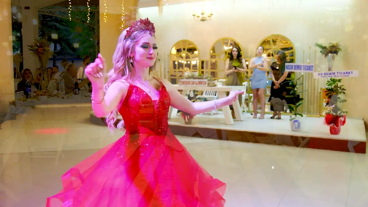Safir Salon · Sosyal Medya Klibi video görüntüsü