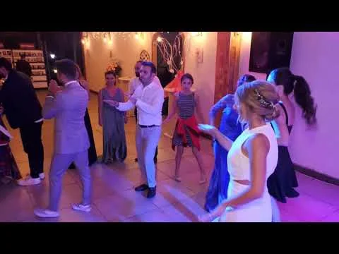 Düğün Arşivinden · 01 video görüntüsü